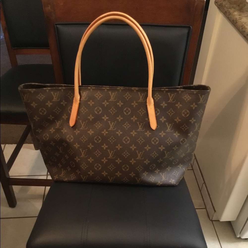 LV Raspail MM in Monogram Canvas